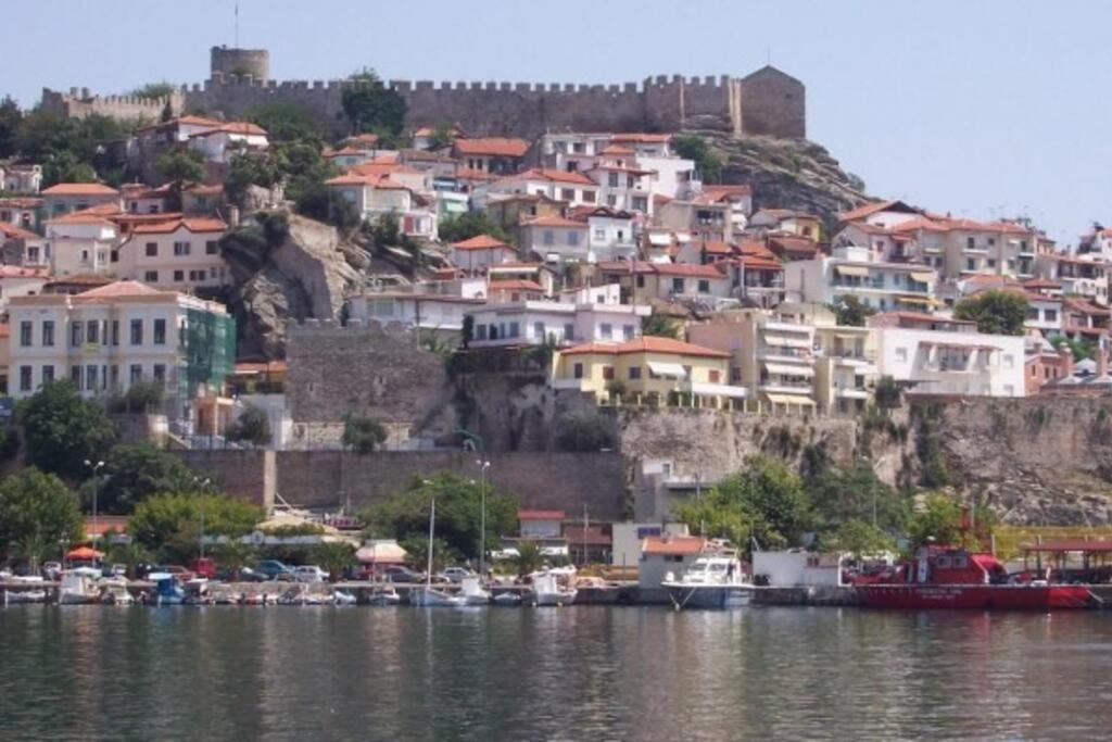 Appartamento E & F Sea View Flat Néa Péramos Esterno foto